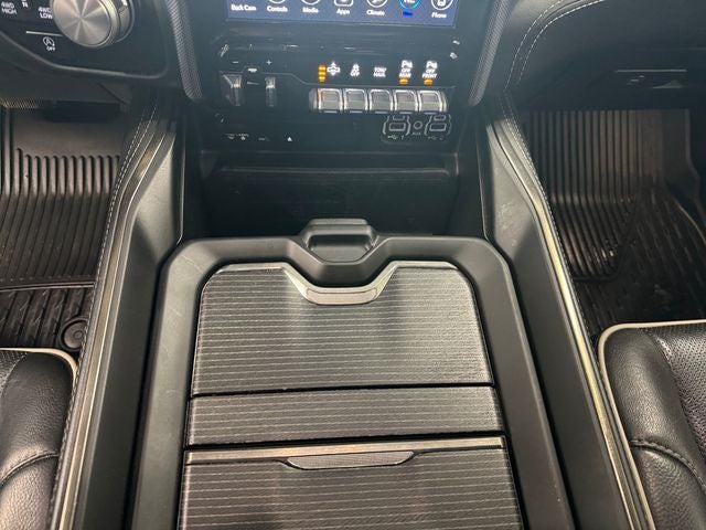 2019 RAM 1500 Limited Crew Cab 4x4 6'4' Box