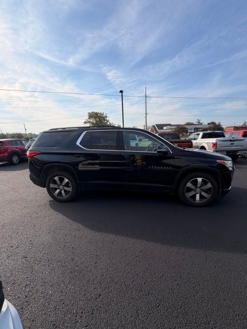 2019 Chevrolet Traverse 3LT 3.6 Liter V6 AWD 3rd Row Seating