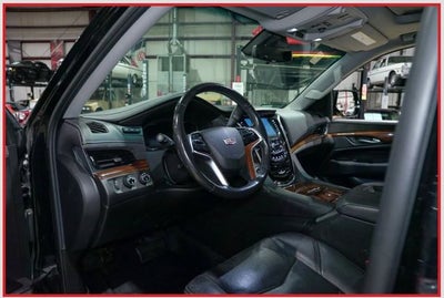 2018 Cadillac Escalade ESV Luxury 6.2 Liter V8 4WD