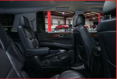 2018 Cadillac Escalade ESV Luxury 6.2 Liter V8 4WD