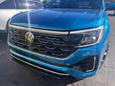 2024 Volkswagen Atlas Cross Sport 2.0T SEL Premium R-Line