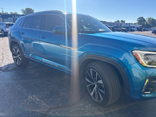 2024 Volkswagen Atlas Cross Sport 2.0T SEL Premium R-Line