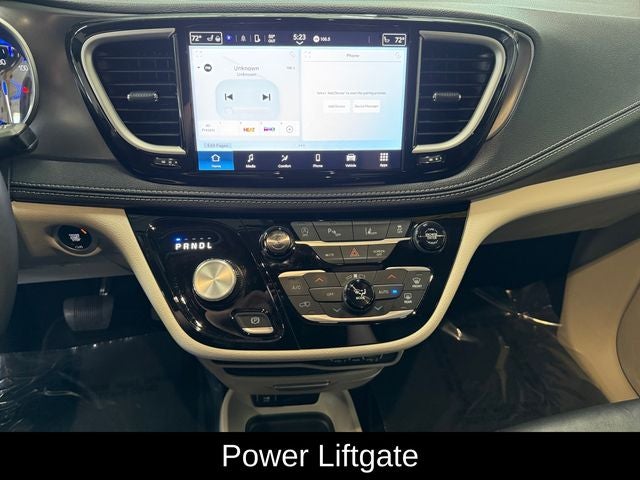 2024 Chrysler Pacifica Touring L AWD