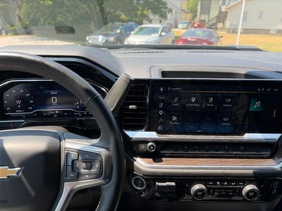 2025 Chevrolet Silverado 2500HD LT 6.6 Liter V8 Crew Cab 4WD