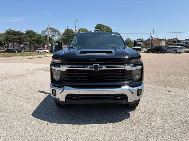 2025 Chevrolet Silverado 2500HD LT 6.6 Liter V8 Crew Cab 4WD