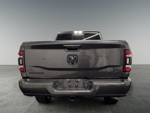 2021 RAM 3500 Big Horn Crew Cab 4x4 6'4' Box
