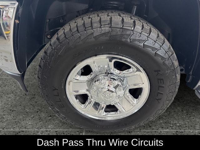 2022 RAM 2500 Tradesman Crew Cab 4x4 8' Box