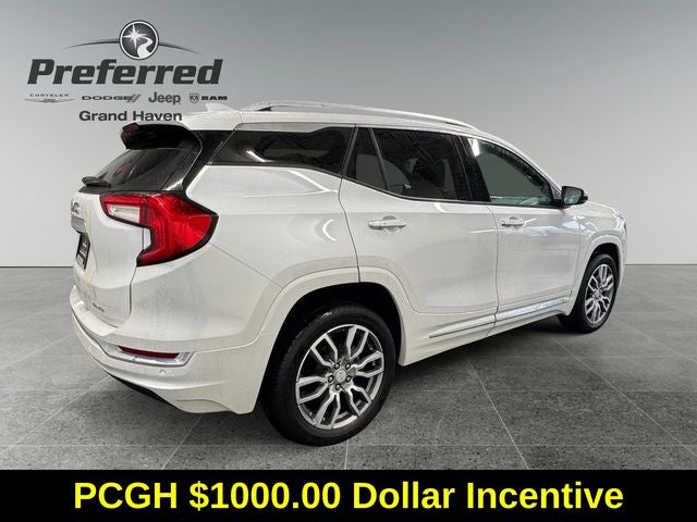2024 GMC Terrain AWD Denali