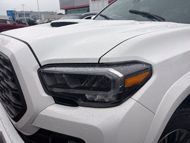 2022 Toyota Tacoma TRD Sport 3.5 Liter V6 4D double cab 4WD