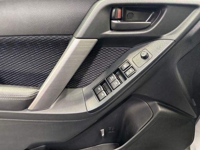 2017 Subaru Forester 2.5i