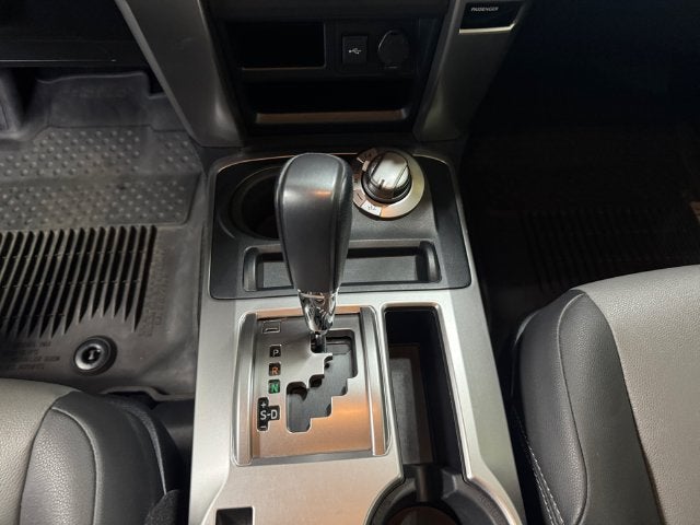 2020 Toyota 4Runner SR5 Premium 4.0 Liter V6 4WD