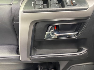 2020 Toyota 4Runner SR5 Premium 4.0 Liter V6 4WD