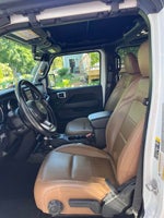 2021 Jeep Wrangler Unlimited Sahara 3.6 Liter V6 4D Automatic 4WD