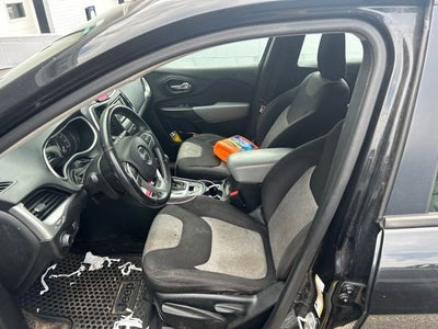 2014 Jeep Cherokee Sport