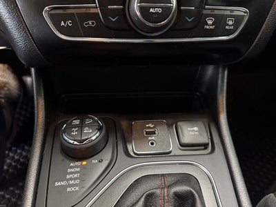 2019 Jeep Cherokee Trailhawk Elite 4x4