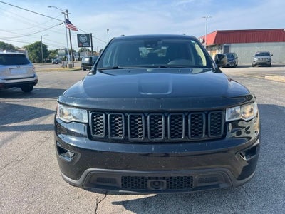 2020 Jeep Grand Cherokee Laredo E 4x4