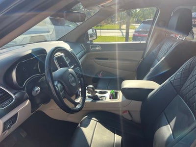 2020 Jeep Grand Cherokee Laredo E 4x4