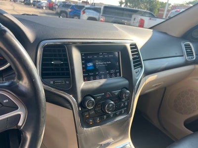 2020 Jeep Grand Cherokee Laredo E 4x4