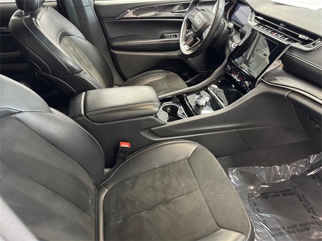 2022 Jeep Grand Cherokee L Altitude 4x4