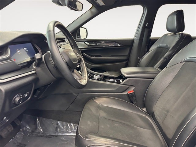 2022 Jeep Grand Cherokee L Altitude 4x4