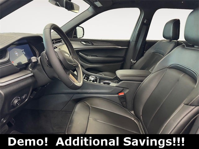 2025 Jeep Grand Cherokee L Limited 4x4