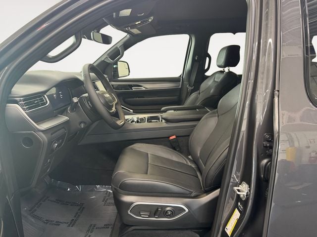 2026 Jeep Grand Wagoneer L Limited Reserve 4x4