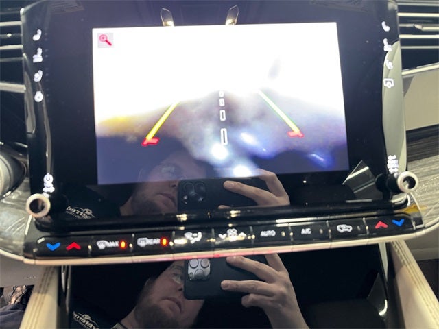 2022 Jeep Wagoneer Series III 5.7 Liter V8 4WD