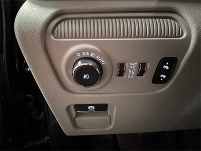 2022 Jeep Wagoneer Series III 5.7 Liter V8 4WD