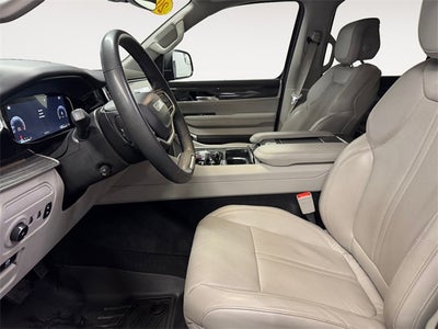 2022 Jeep Wagoneer Series III 5.7 Liter V8 4WD