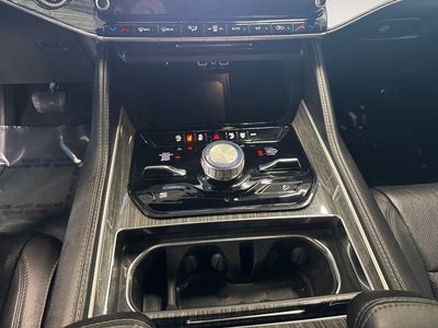 2022 Jeep Wagoneer Series III 4x4