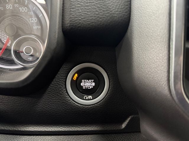 2019 RAM 1500 Big Horn/Lone Star Crew Cab 4x4 5'7' Box