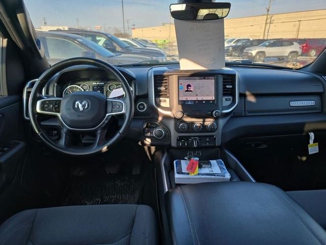 2022 RAM 1500 Big Horn Crew Cab 4x4 5'7' Box