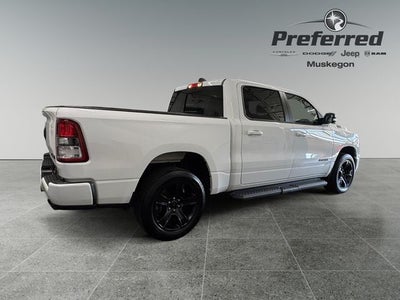 2022 RAM 1500 Big Horn Crew Cab 4x4 5'7' Box