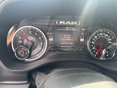 2022 RAM 1500 Big Horn/Lone Star 5.7 Liter V8 Hemi Crew Cab 4WD