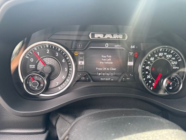 2022 RAM 1500 Big Horn/Lone Star 5.7 Liter V8 Hemi Crew Cab 4WD