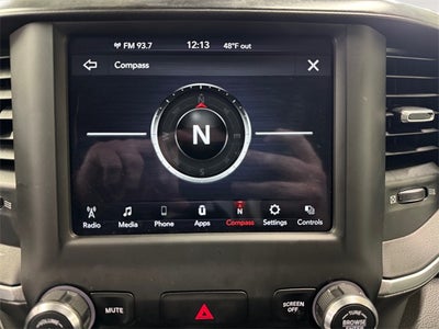 2020 RAM 1500 Big Horn Crew Cab 4x4 5'7' Box