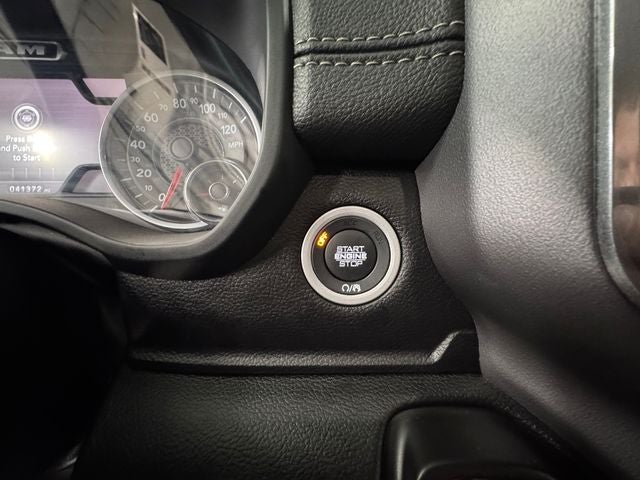 2022 RAM 1500 Laramie Crew Cab 4x4 5'7' Box