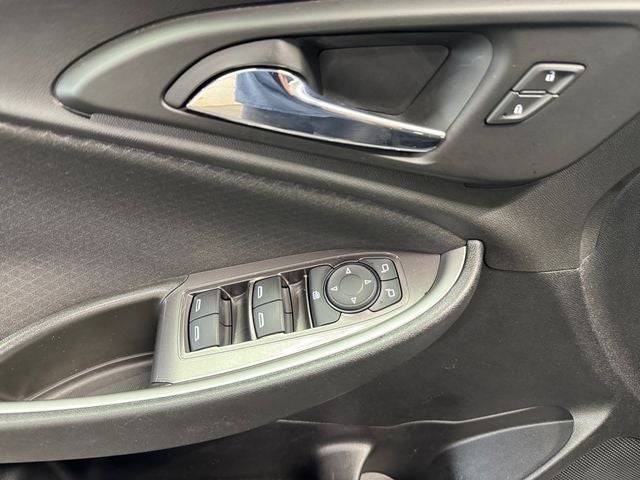 2021 Chevrolet Malibu FWD LS