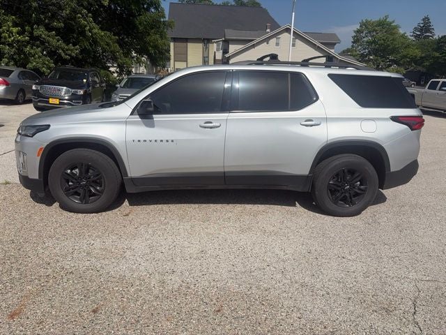 2022 Chevrolet Traverse AWD LS