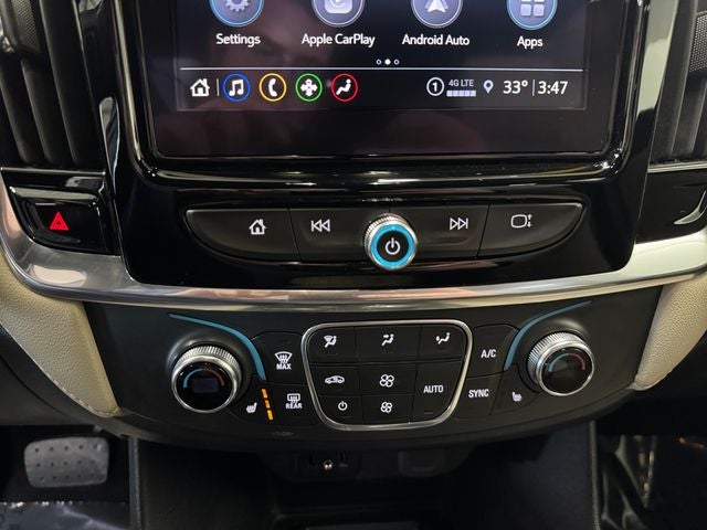 2022 Chevrolet Traverse LT 3.6 Liter V6 AWD 3rd Row Seating