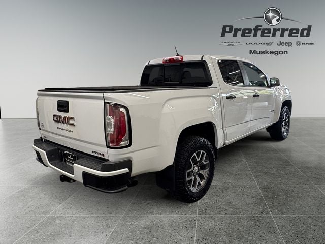 2022 GMC Canyon 4WD Crew Cab Short Box AT4 - Cloth