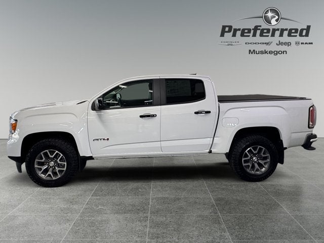 2022 GMC Canyon 4WD Crew Cab Short Box AT4 - Cloth