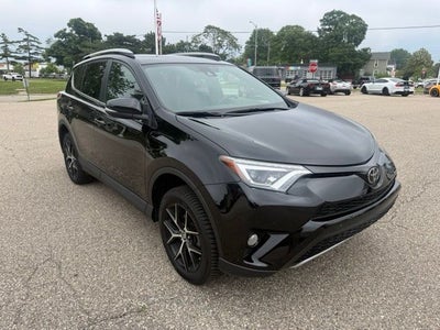 2017 Toyota RAV4 SE