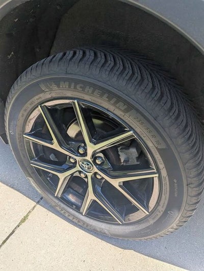 2017 Toyota RAV4 SE