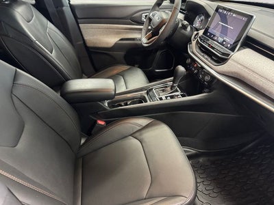 2023 Jeep Compass Latitude Lux FWD