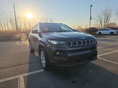 2023 Jeep Compass Latitude Lux FWD