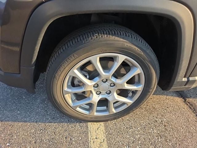 2023 Jeep Compass Latitude Lux FWD