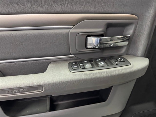 2018 RAM 2500 SLT Crew Cab 4x4 6'4' Box