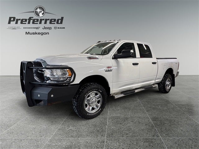 2019 RAM 2500 Tradesman Crew Cab 4x4 6'4' Box