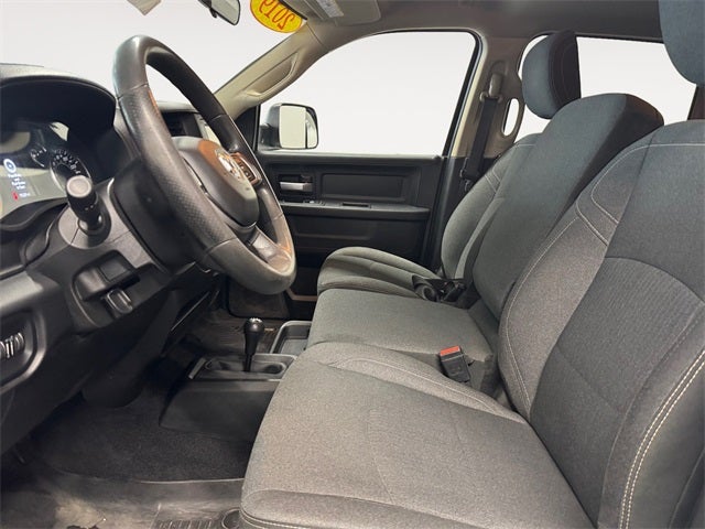 2019 RAM 2500 Tradesman Crew Cab 4x4 6'4' Box